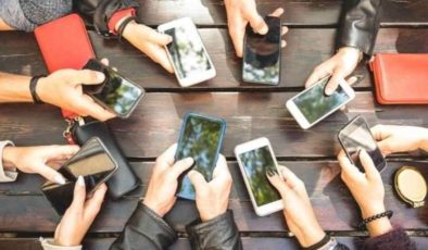 Cep telefonları kura odaklandı