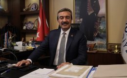 İstifa etmişti… Çukurova Belediye Başkanı Çetin ilk iş olarak CHP’yi hedef aldı: ‘CHP yönetimi ve genel başkanı 31 Mart’ta ‘Bay bay Türkiye’ diyecek’