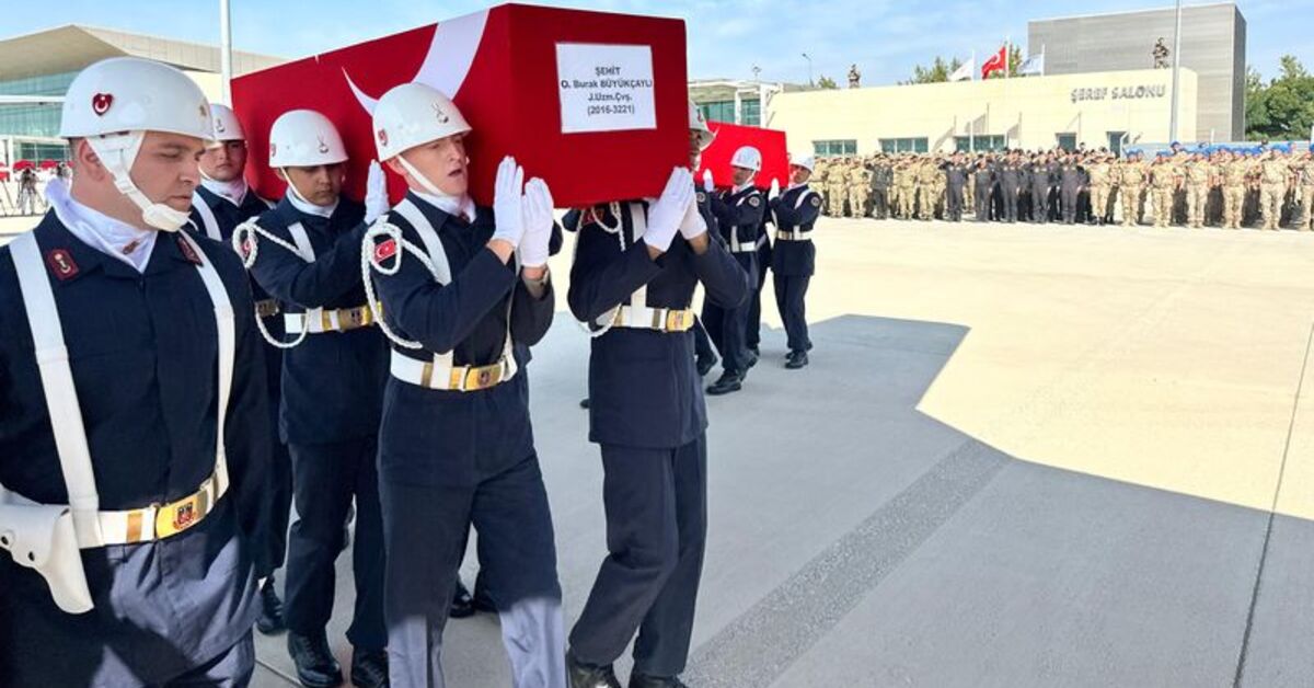 Kazada şehit olan 4 asker memleketlerine uğurlandı