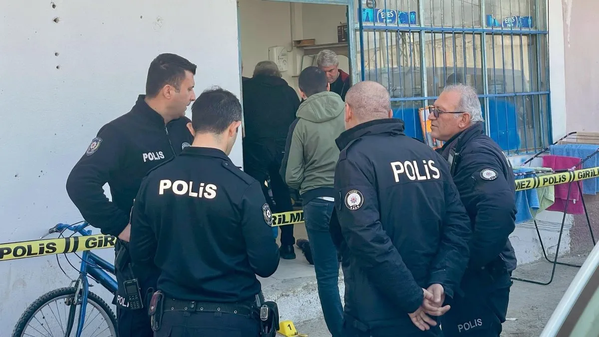 Adana’da berberde cinayet!